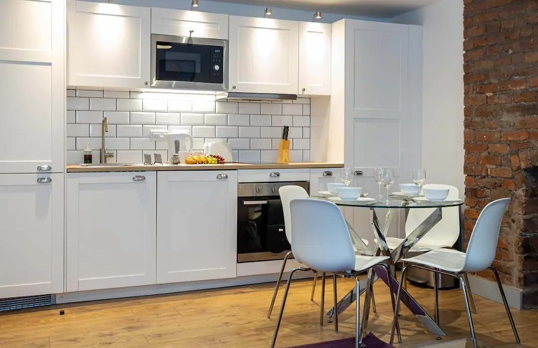Pillo Rooms Apartments - Salford-1