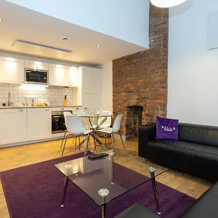 Pillo Rooms Apartments - Salford-3